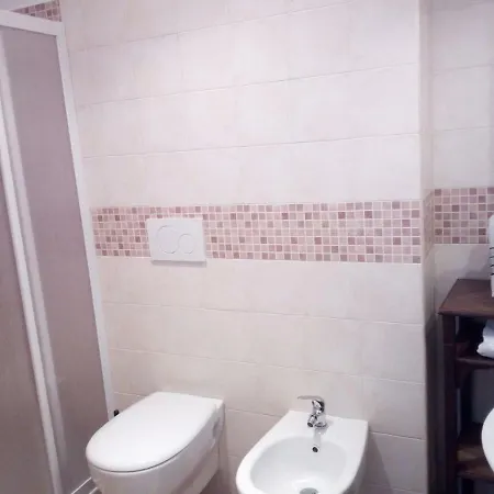 לינה וארוחת בוקר U' Fore Relax Garden 4*