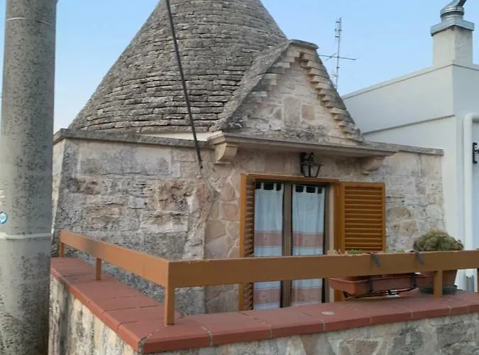 לינה וארוחת בוקר U' Fore Relax Garden נוצ'י